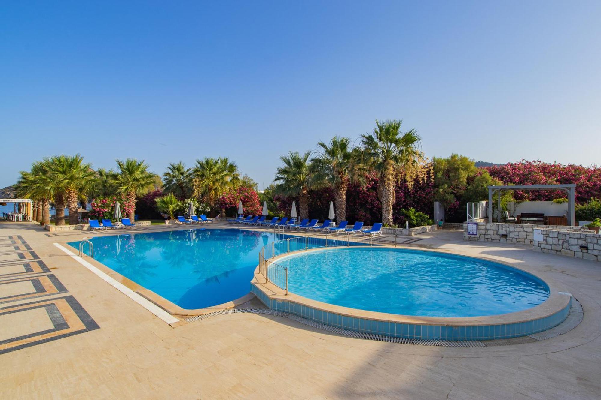 Ladonia Hotels Zemda Guemuesluek Esterno foto